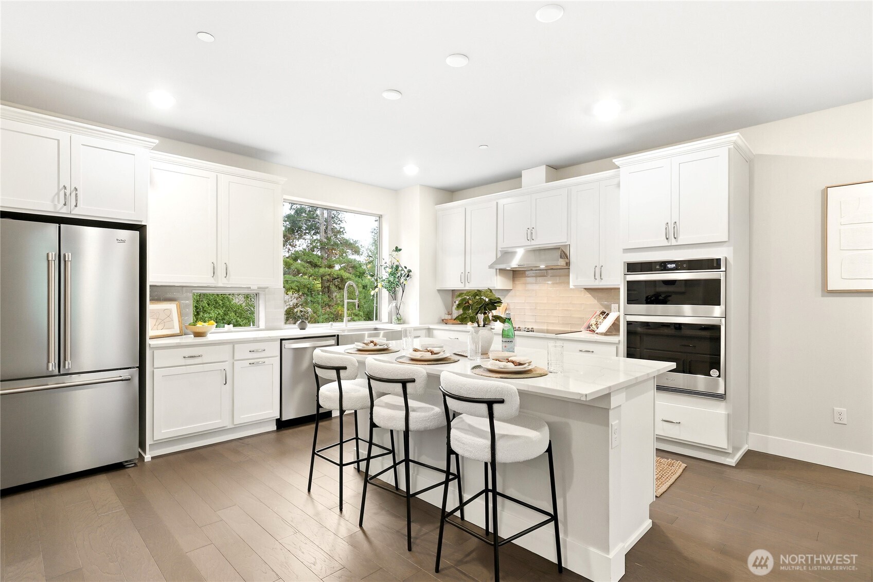 954 Dove Tail Lane NW Bainbridge Island WA 98110
