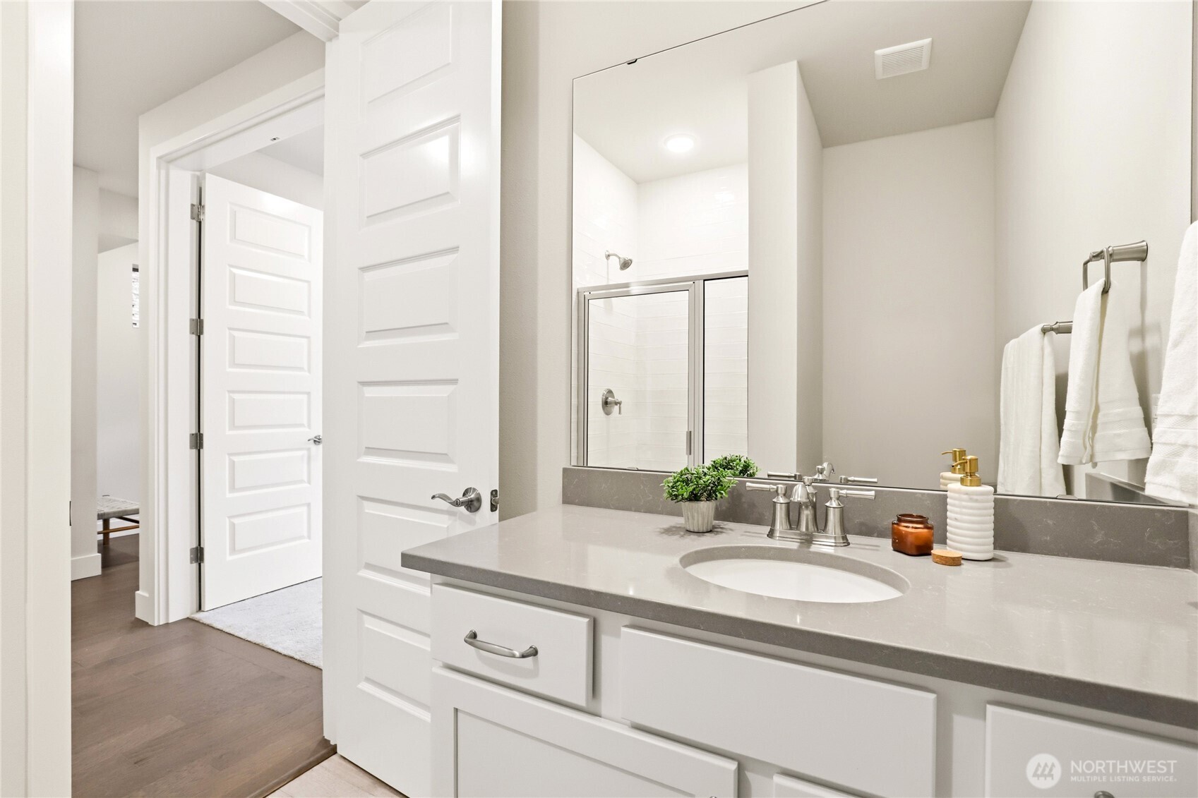 954 Dove Tail Lane NW Bainbridge Island WA 98110