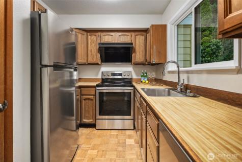 14606 NE 51st Street Bellevue WA 98007