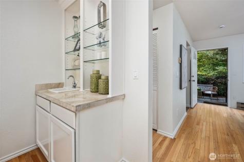 14606 NE 51st Street Bellevue WA 98007