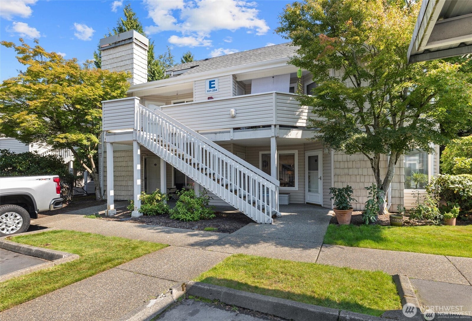 9210 Market Place Lake Stevens WA 98258