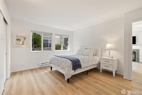 9210 Market Place Lake Stevens WA 98258