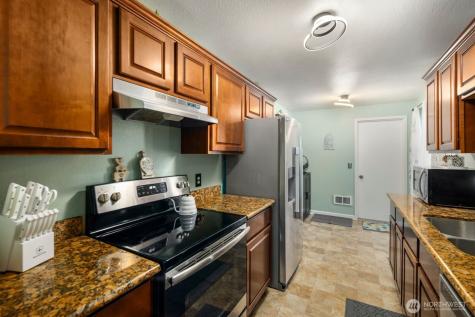 31845 18th Avenue SW Federal Way WA 98023