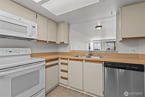 500 W Roy Street Seattle WA 98119