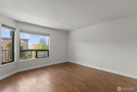 500 W Roy Street Seattle WA 98119