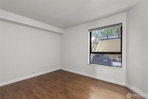 500 W Roy Street Seattle WA 98119