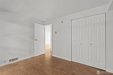 500 W Roy Street Seattle WA 98119