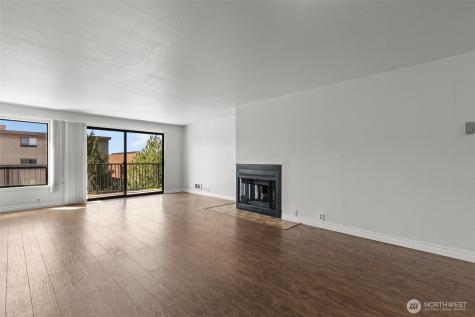 500 W Roy Street Seattle WA 98119
