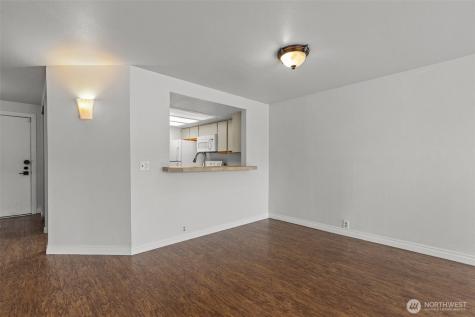 500 W Roy Street Seattle WA 98119