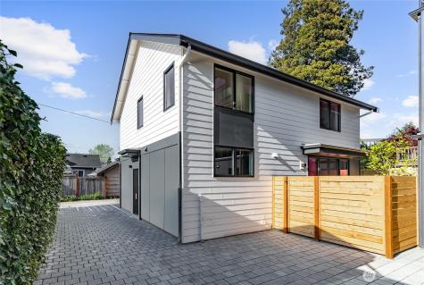 324 NW 80th Street Seattle WA 98117