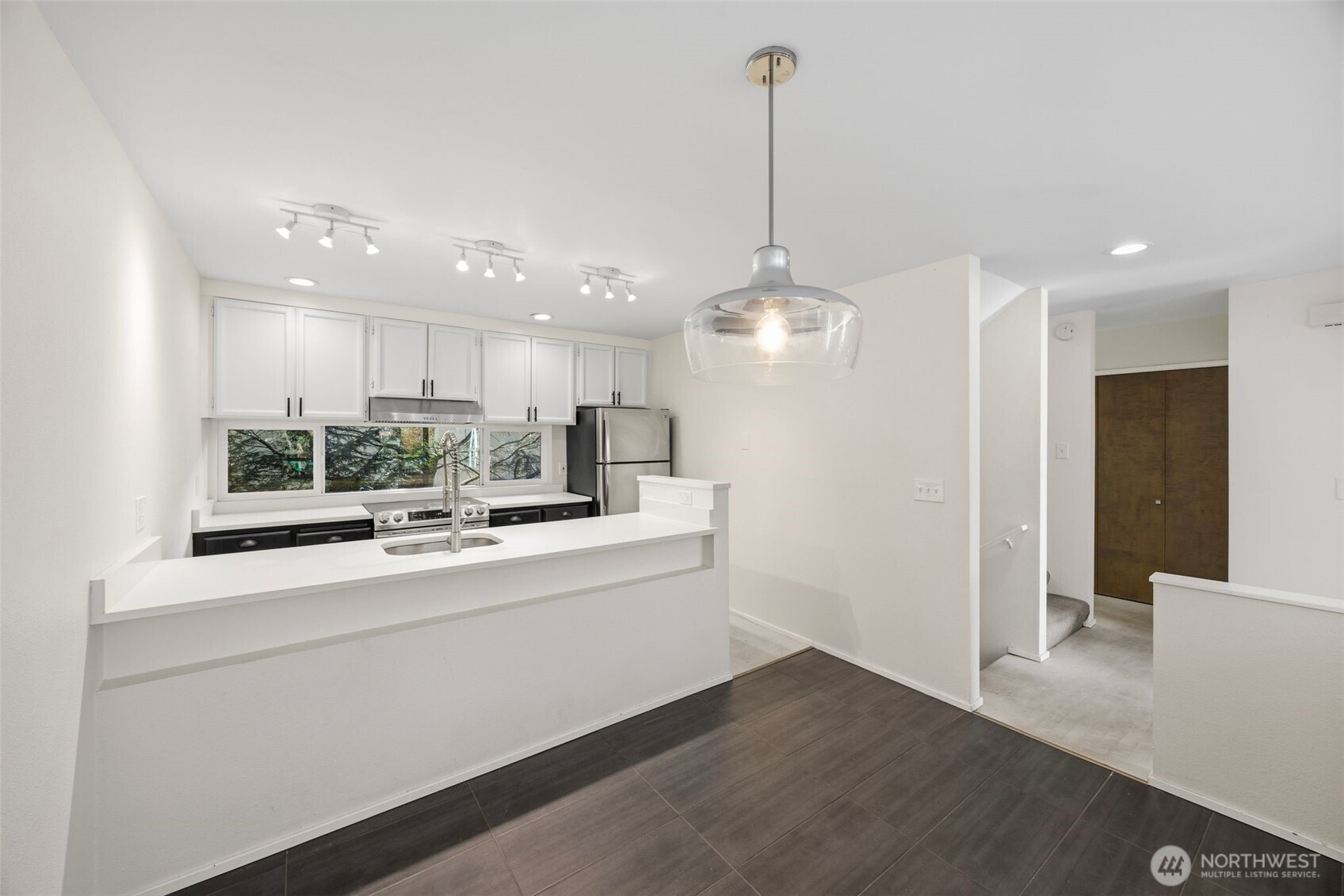 1417 N 200th Street Shoreline WA 98133