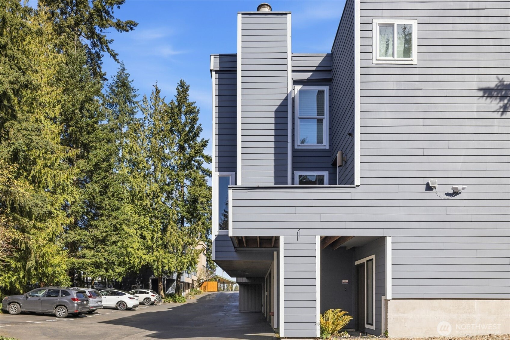 1417 N 200th Street Shoreline WA 98133