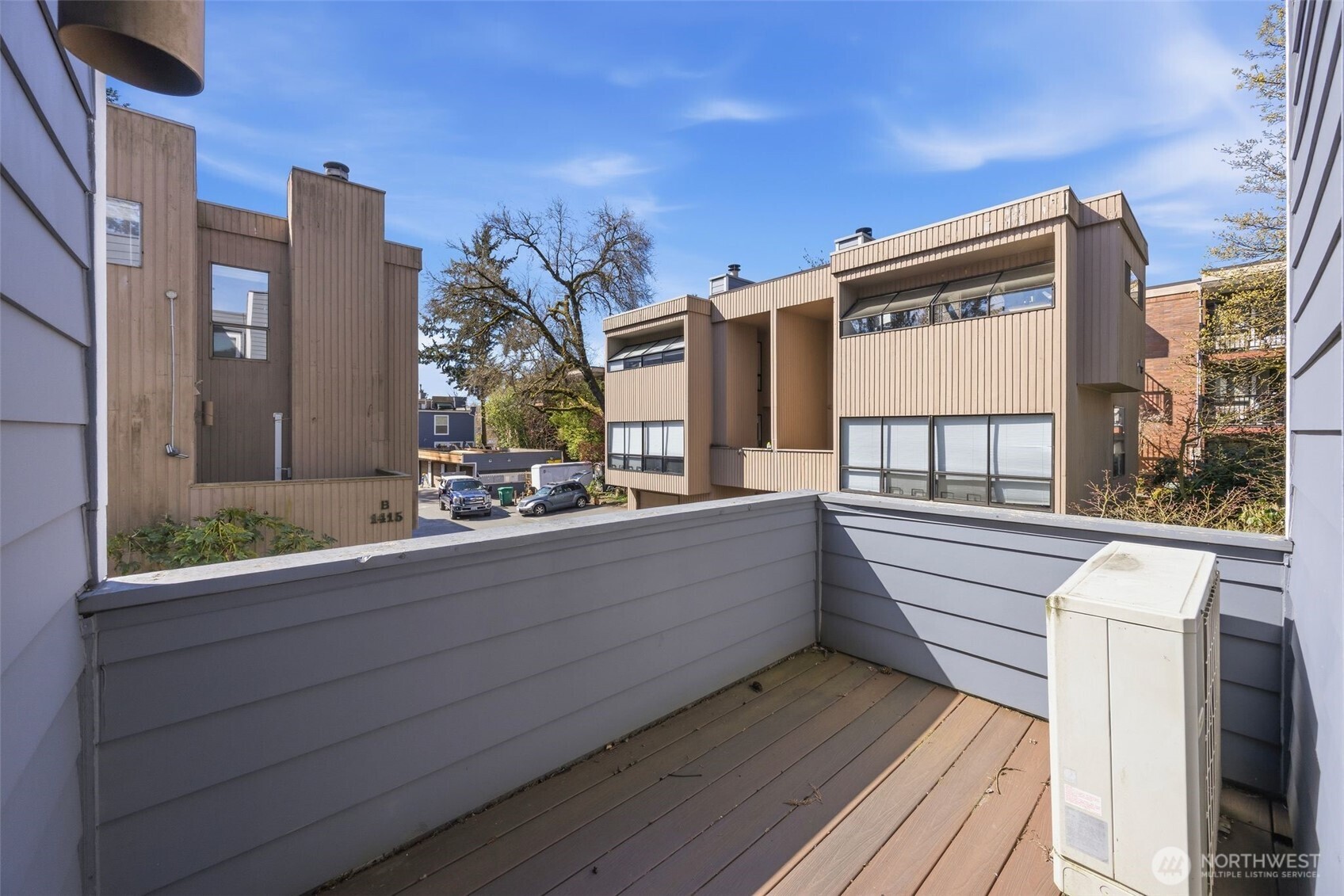 1417 N 200th Street Shoreline WA 98133