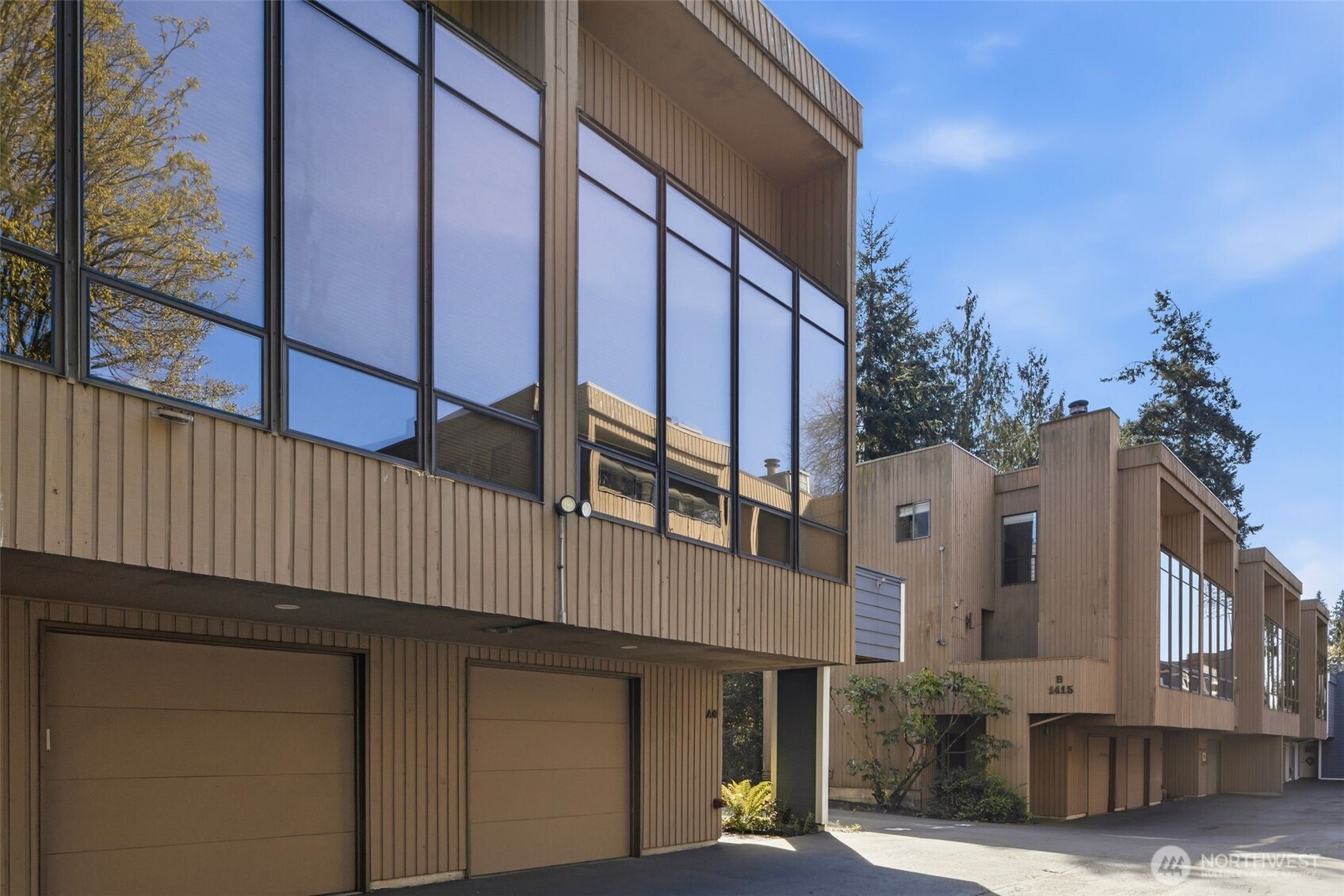 1417 N 200th Street Shoreline WA 98133