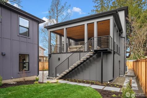 2615 NE 87th Street Seattle WA 98115