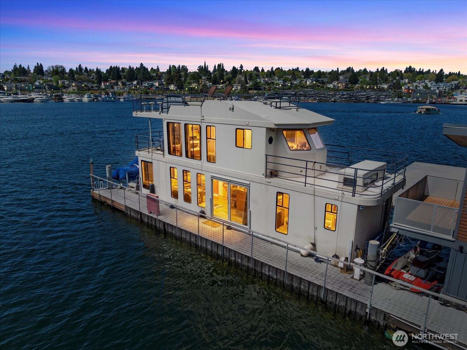 11 E Allison Street Seattle WA 98102