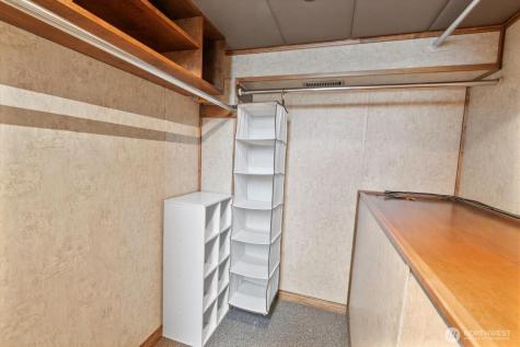 11 E Allison Street Seattle WA 98102