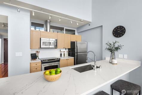 2717 Western Avenue Seattle WA 98121