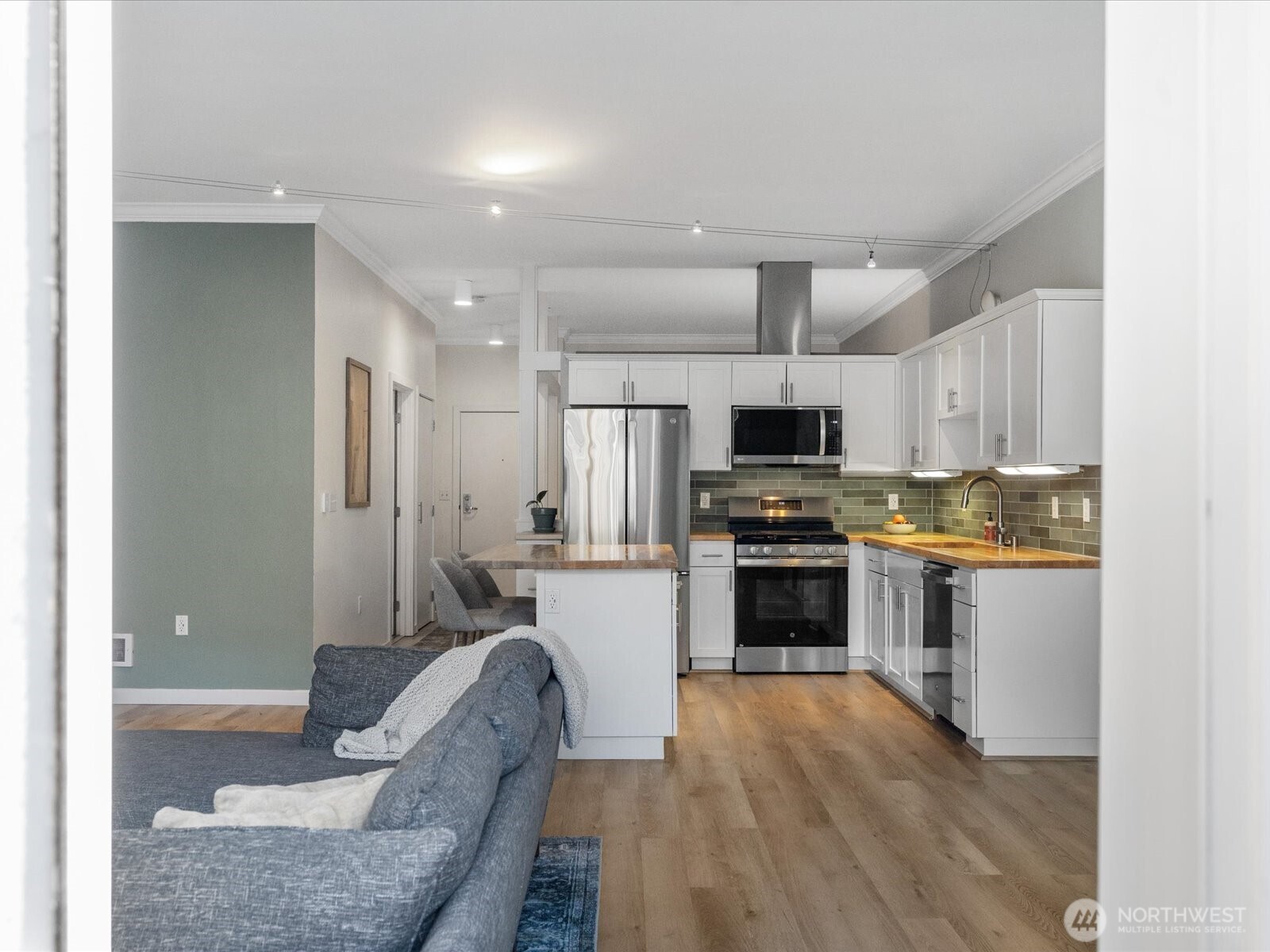 303 E Pike Street Seattle WA 98122