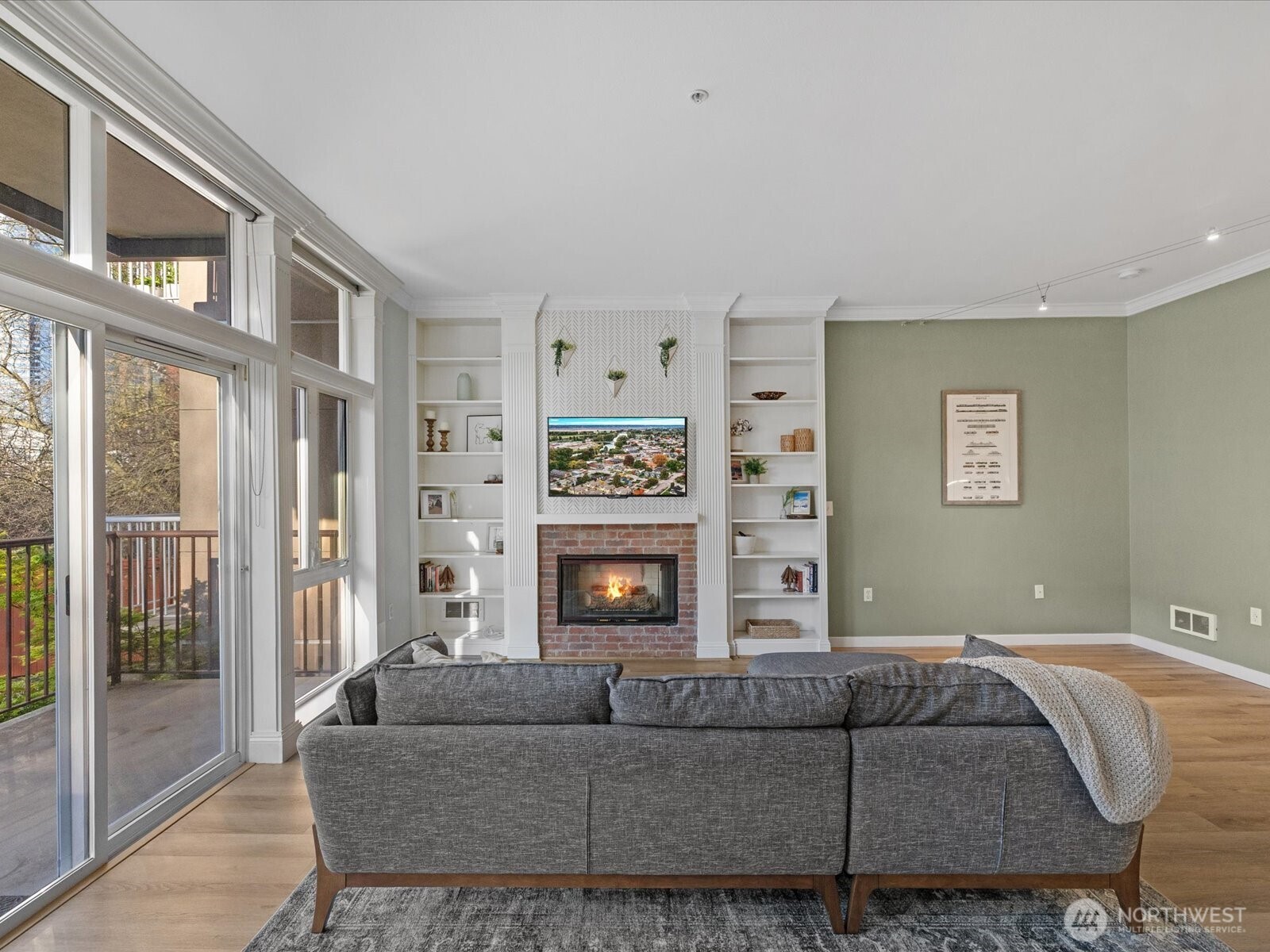 303 E Pike Street Seattle WA 98122