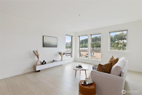 827 Hiawatha Place S Seattle WA 98144
