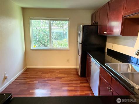 23816 12th Place S Des Moines WA 98198