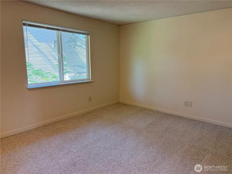 23816 12th Place S Des Moines WA 98198