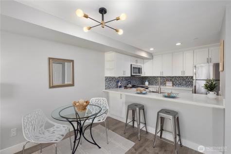 3022 SW Bradford Street Seattle WA 98126