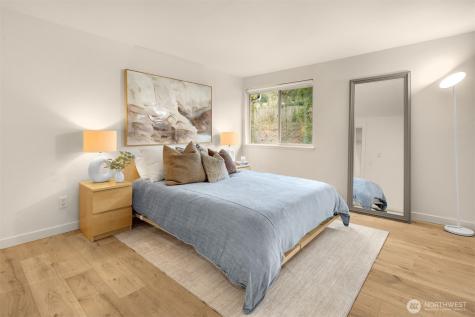 4707 W Lake Sammamish Parkway SE Issaquah WA 98027