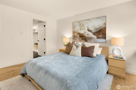 4707 W Lake Sammamish Parkway SE Issaquah WA 98027