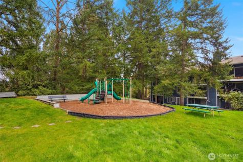 4707 W Lake Sammamish Parkway SE Issaquah WA 98027
