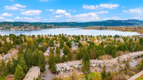 4707 W Lake Sammamish Parkway SE Issaquah WA 98027