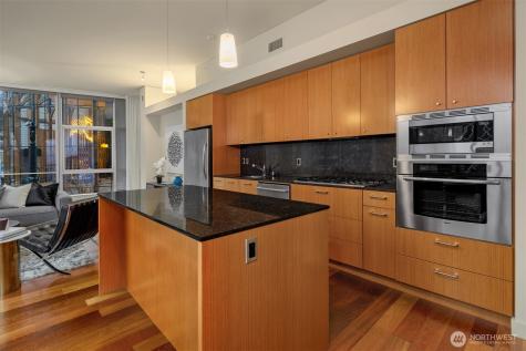 909 5th Avenue Seattle WA 98164