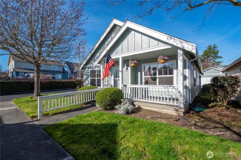 161 W Whidbey Avenue Oak Harbor WA 98277