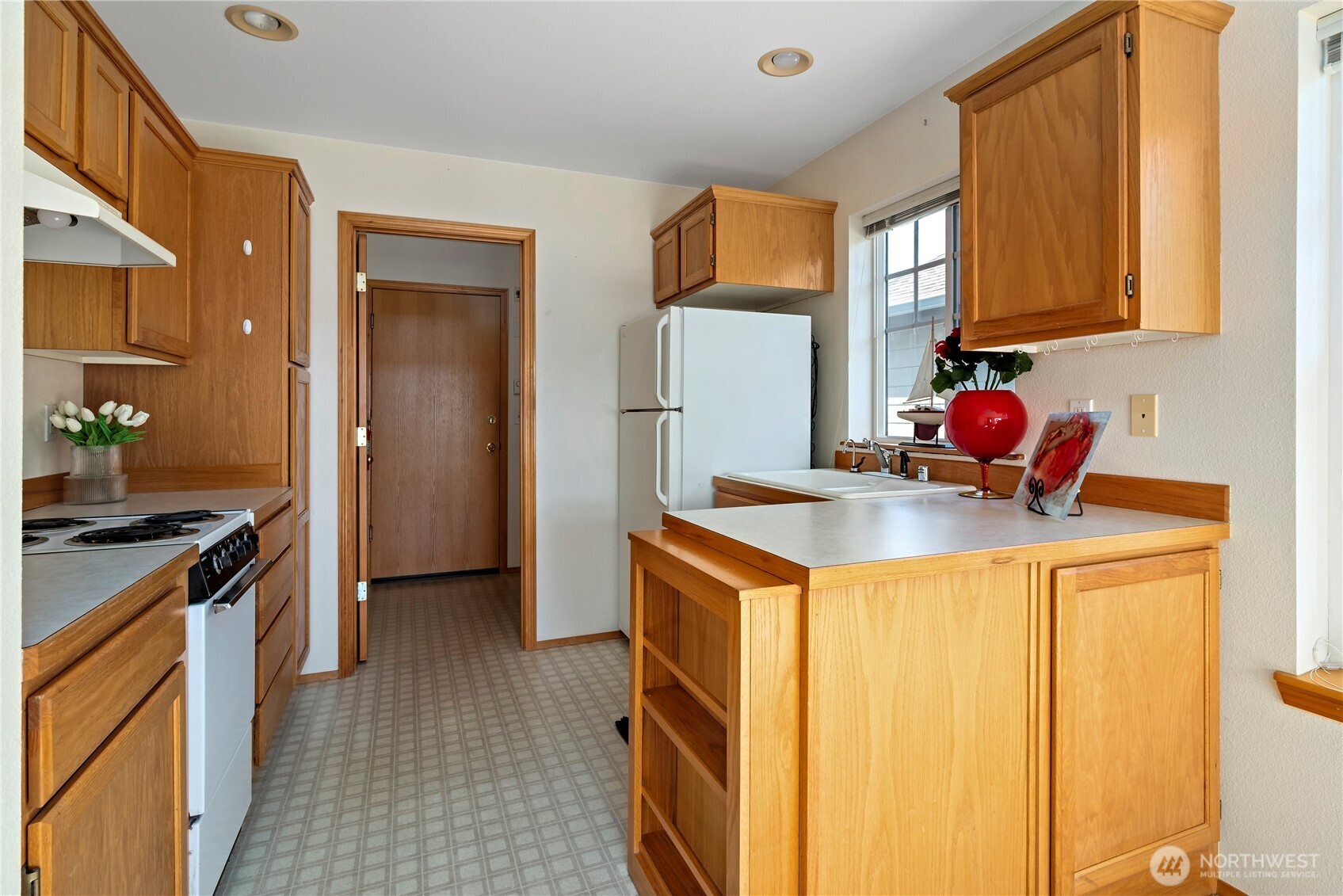 161 W Whidbey Avenue Oak Harbor WA 98277