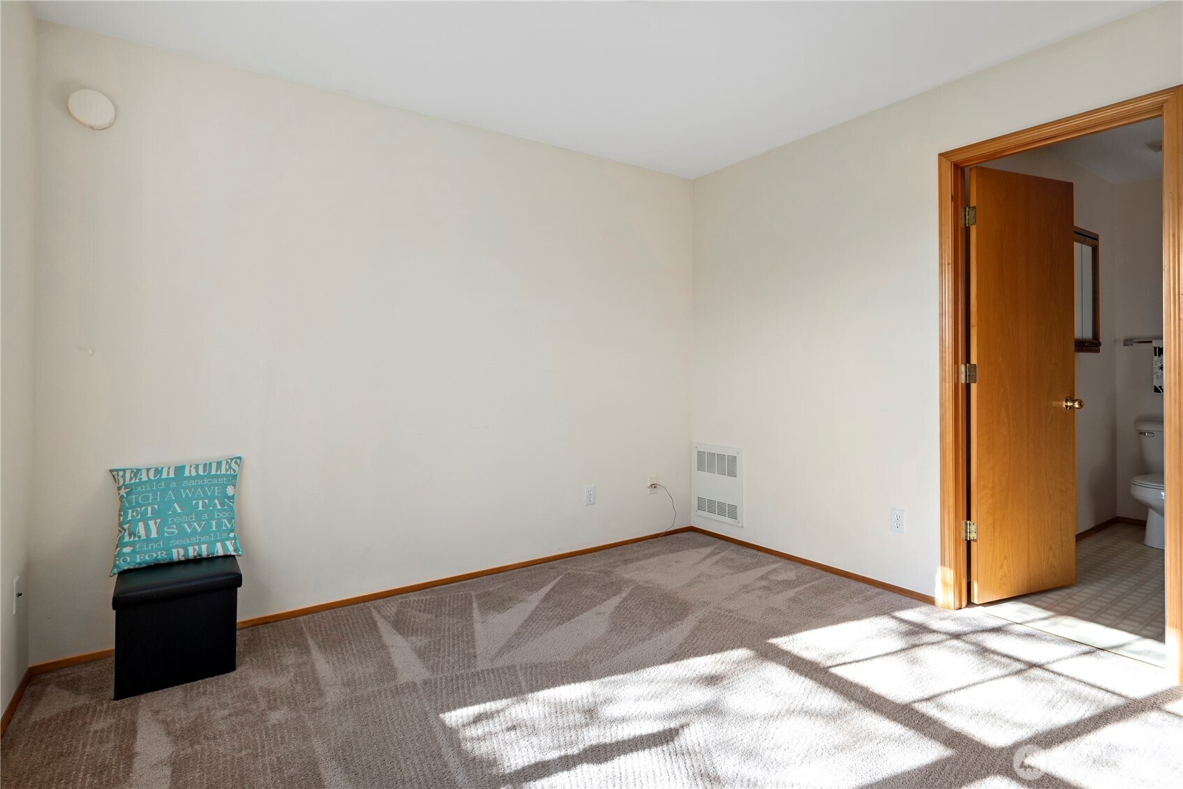 161 W Whidbey Avenue Oak Harbor WA 98277