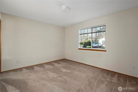 161 W Whidbey Avenue Oak Harbor WA 98277
