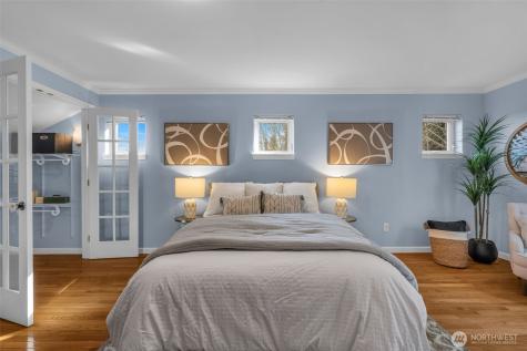 1541 Cherrylane Place S Seattle WA 98144