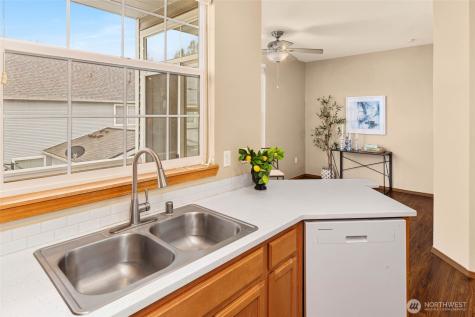 22736 NE 4th Lane Sammamish WA 98074