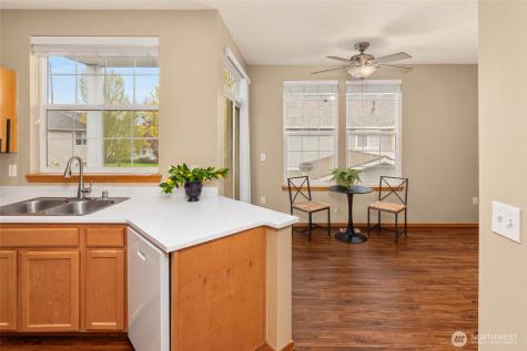 22736 NE 4th Lane Sammamish WA 98074