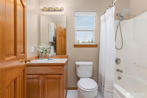 22736 NE 4th Lane Sammamish WA 98074