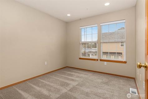 22736 NE 4th Lane Sammamish WA 98074