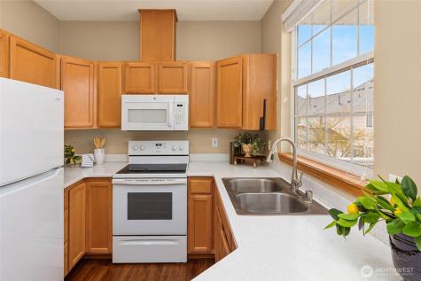 22736 NE 4th Lane Sammamish WA 98074