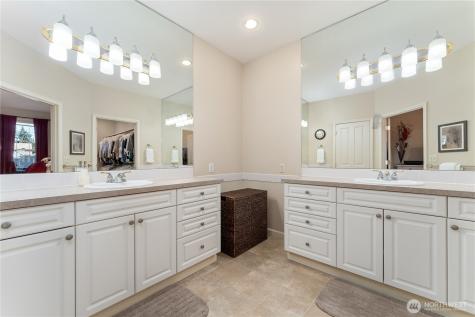 1494 Eastmont East Wenatchee WA 98802