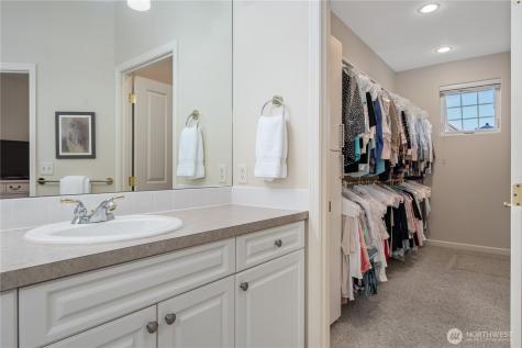1494 Eastmont East Wenatchee WA 98802