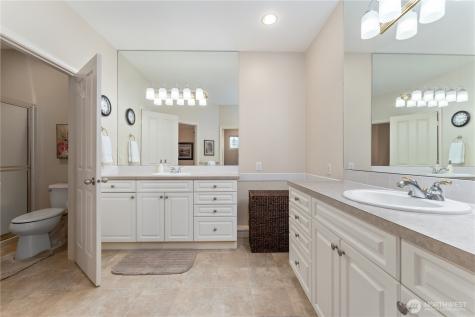1494 Eastmont East Wenatchee WA 98802