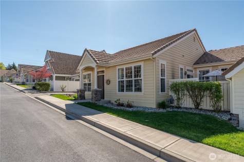 1494 Eastmont East Wenatchee WA 98802