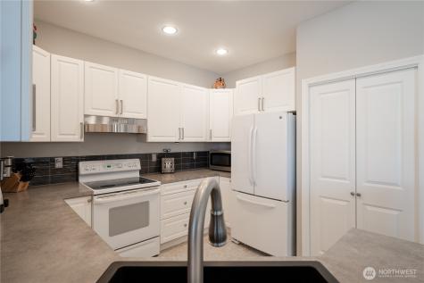 1494 Eastmont East Wenatchee WA 98802