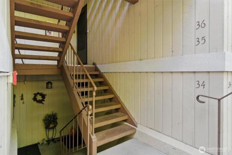 26425 Pennsylvania Avenue NE Kingston WA 98346