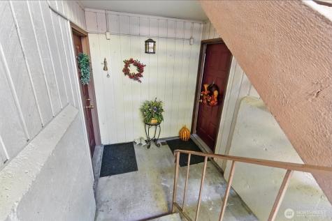 26425 Pennsylvania Avenue NE Kingston WA 98346